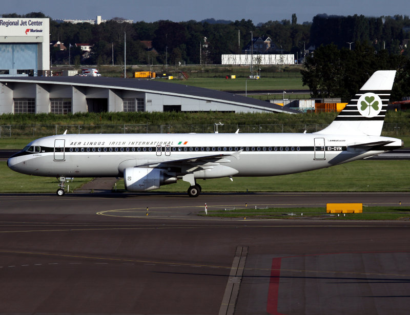 A320 EI-DVM