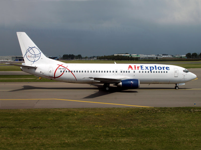 B737-400 OM-EEX