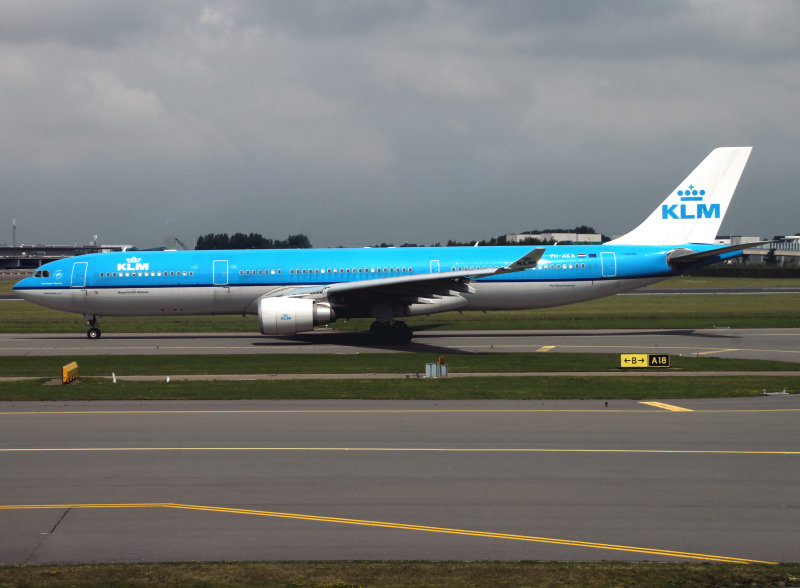 A333 PH-AKA