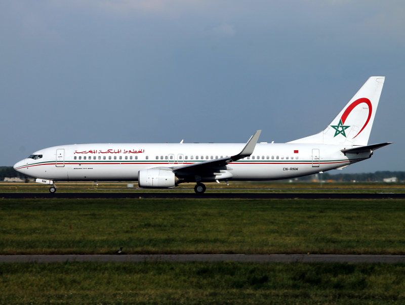 B737-800 CN-RNW