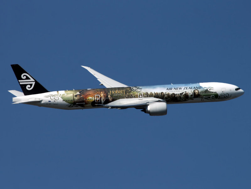 B773 ZK-OKP