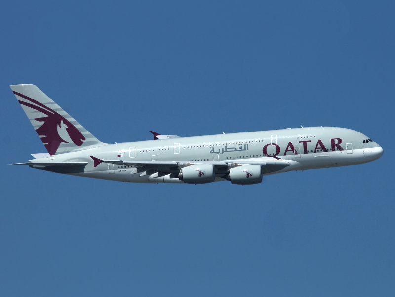 A380 A6-APA