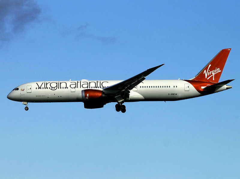 at LHR for 27L