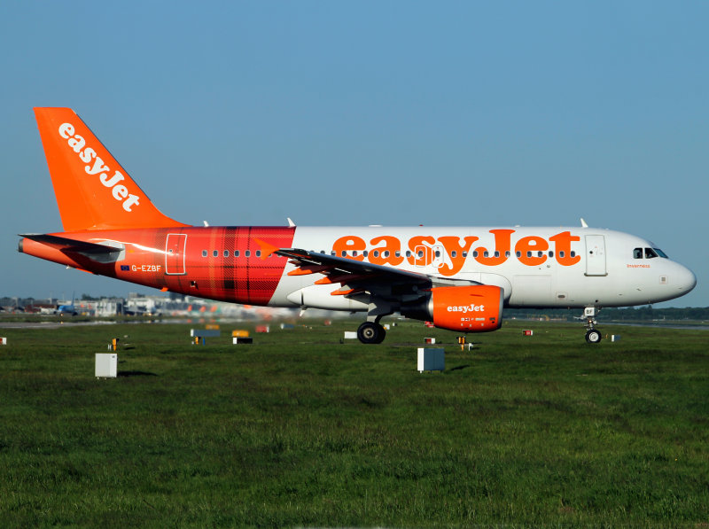 Tartan livery at Gatwick