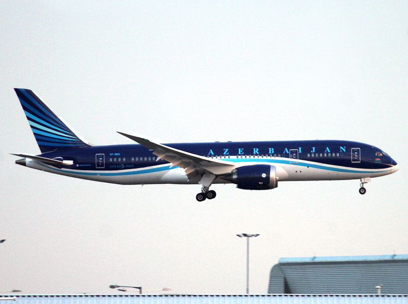 at LHR for 27L