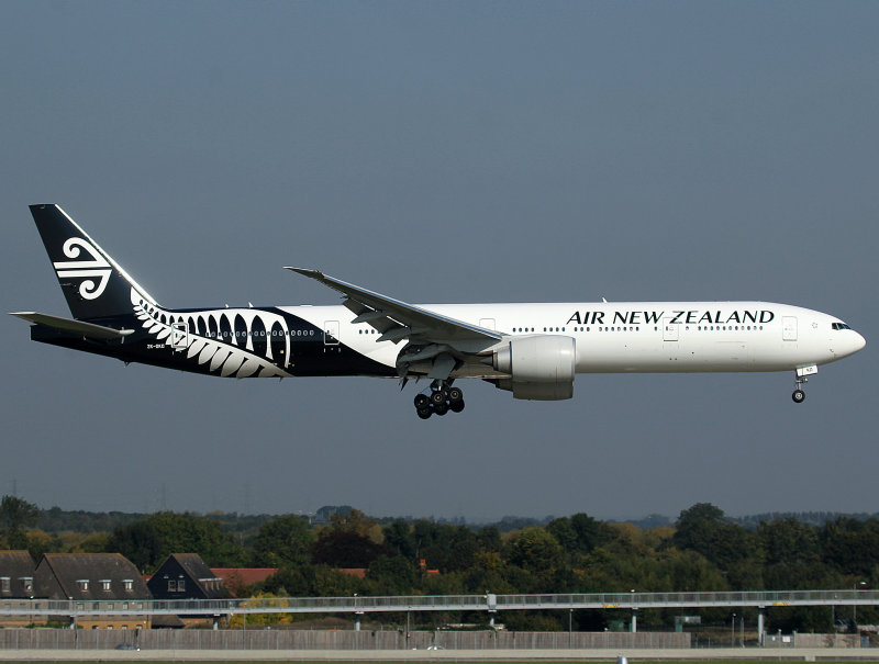 Arrv for 09L at Heathrow