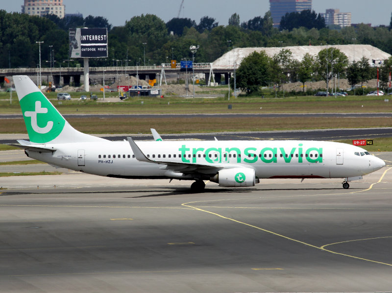 At AMS in their new billboard livery