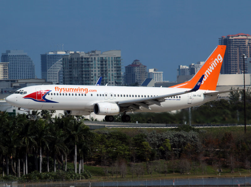 B738 OK-TVE