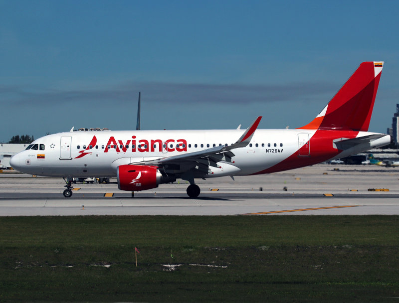 A319 N726AV