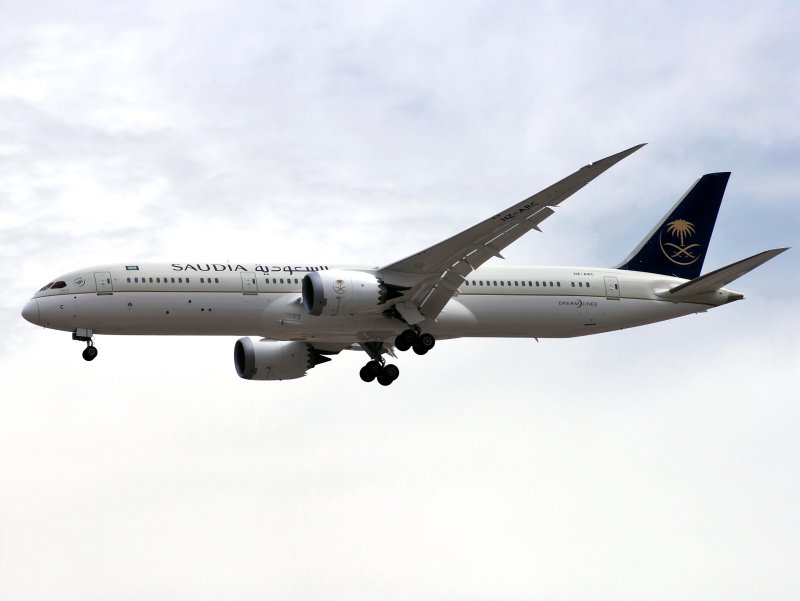 Boeing 787-9 HZ-ARC