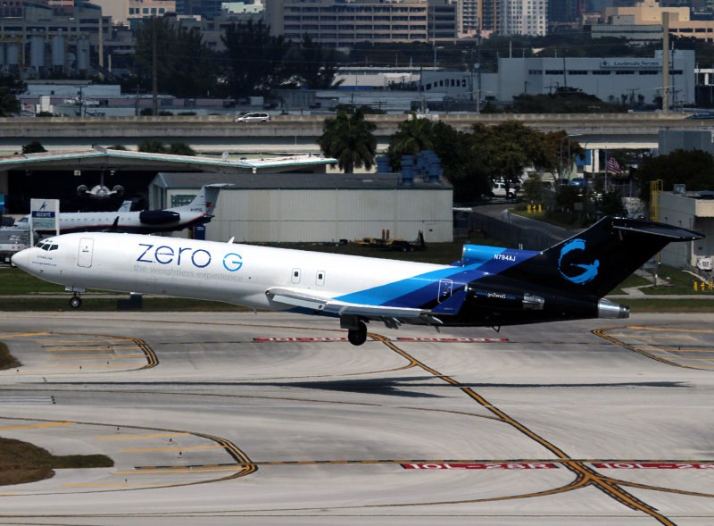 B727-200 N794AJ