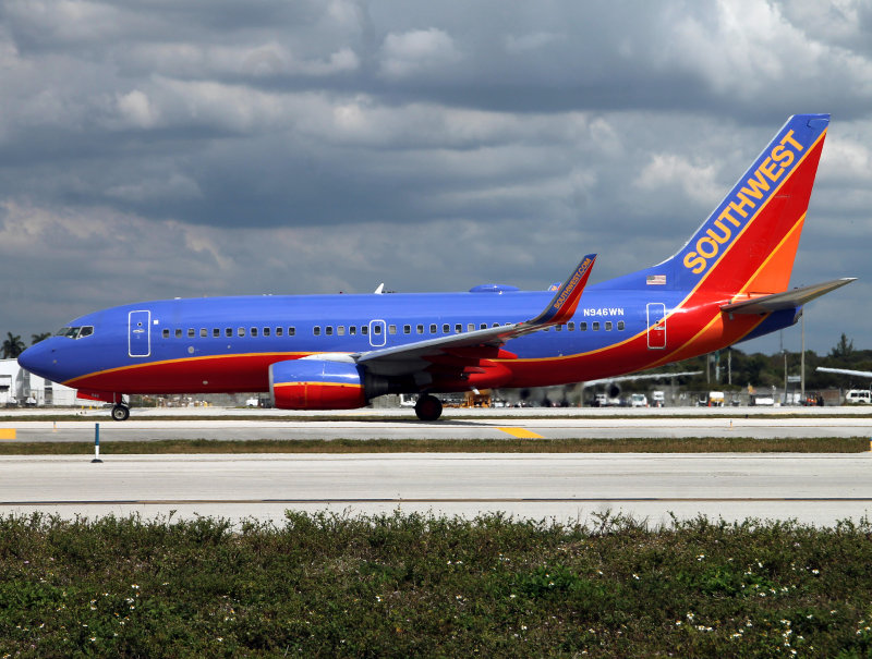 B737-700 N946WN
