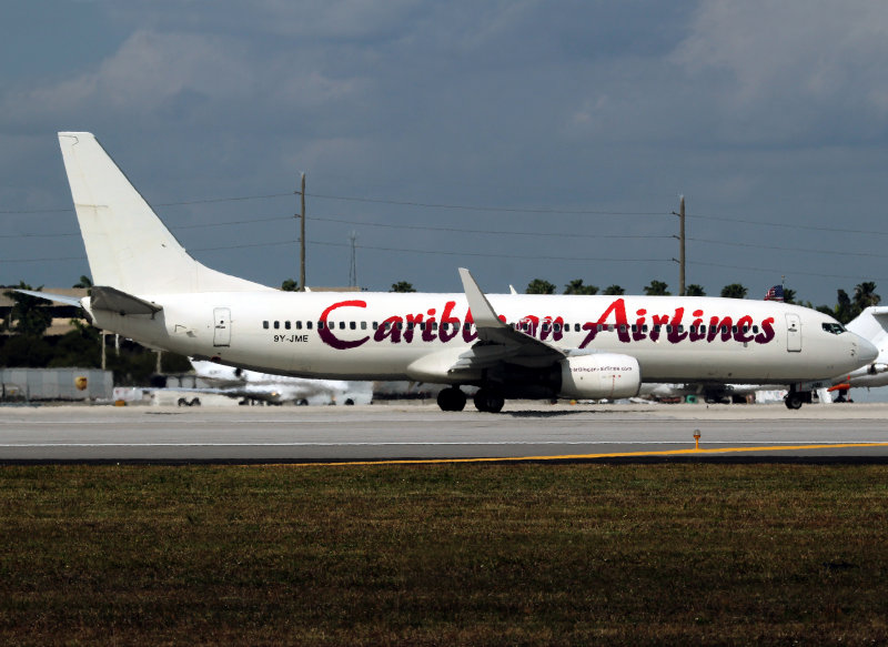 B738 6Y-JME