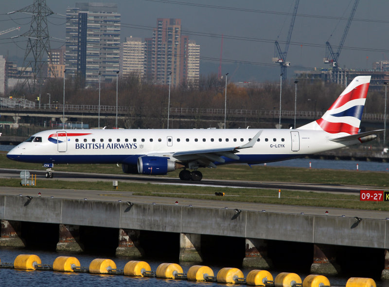 Emb 190 G-LCYK