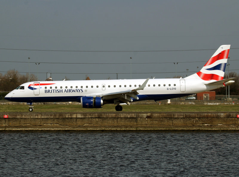Emb 190 G-LCYO