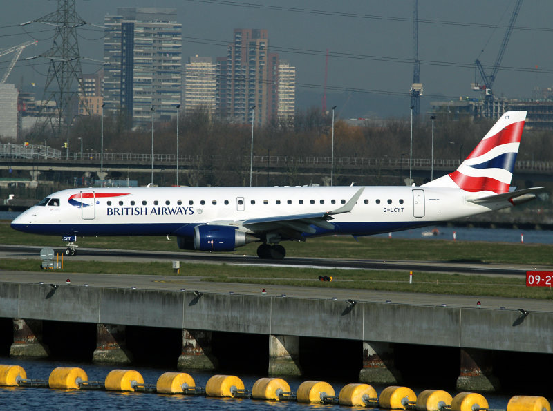 Emb 190 G-LCYT