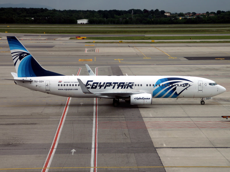 B737-800 SU-GDY
