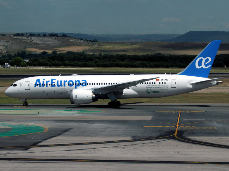 B787-800 Dreamliner EC-MIG