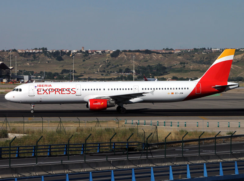 A321 EC-JDM 