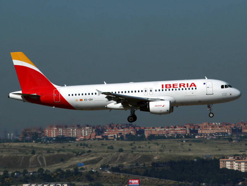 A320 EC-IZH