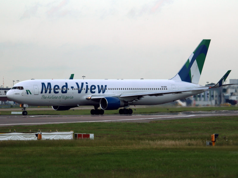 B767-300 5N-BQN 