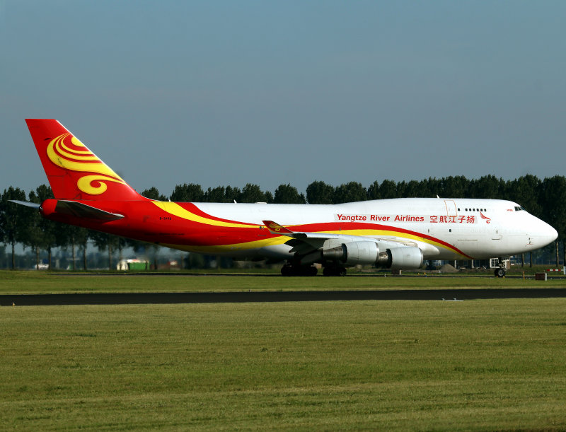 B747-400 B-2432