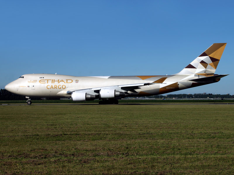 B747-400 N476MC