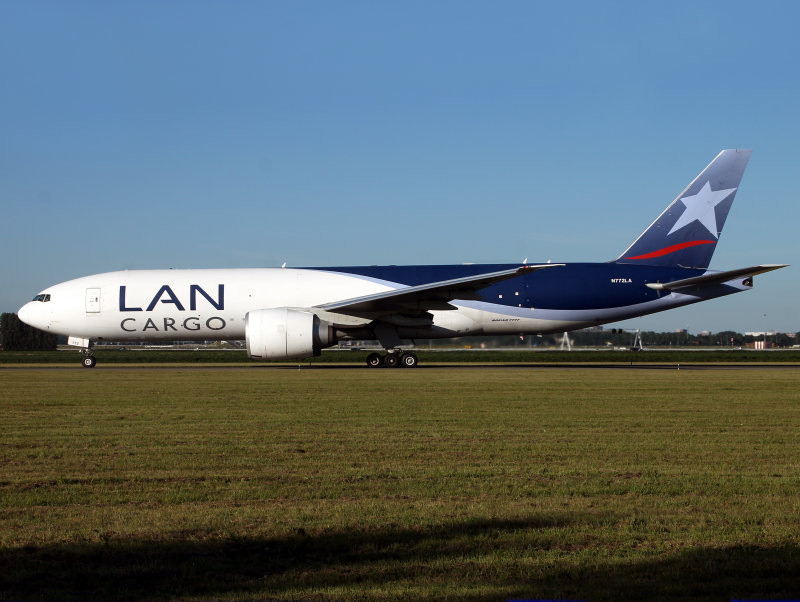 B777-200F N772LA