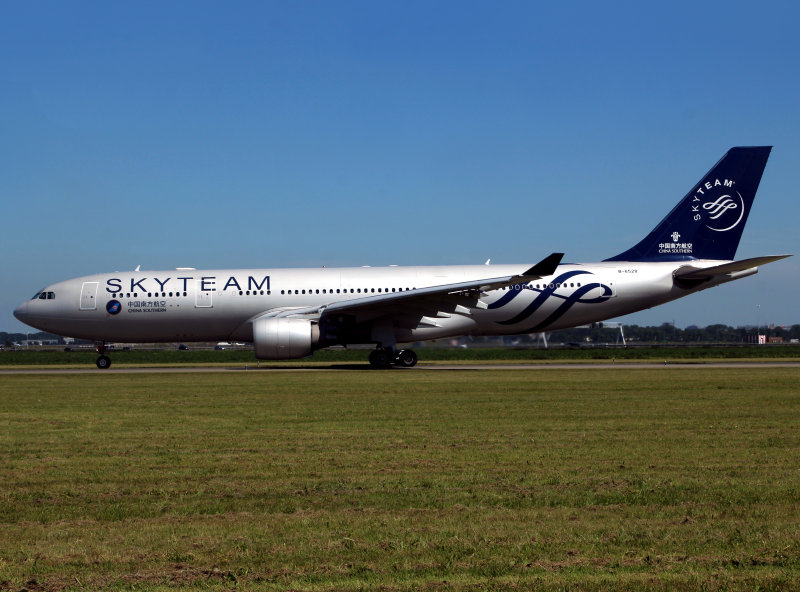 A330-200 B-6528