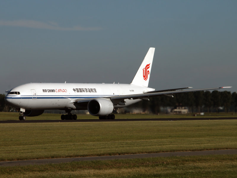B777-200F B-2096