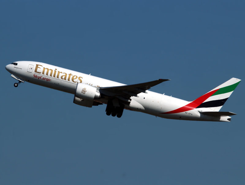 B777-200F A6-EFH