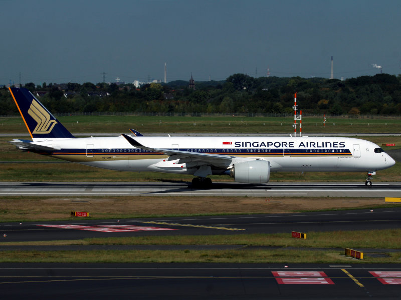 A350 9V-SMA 
