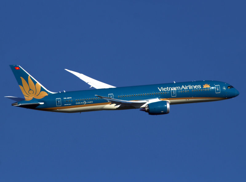 B787-9 VNA-870
