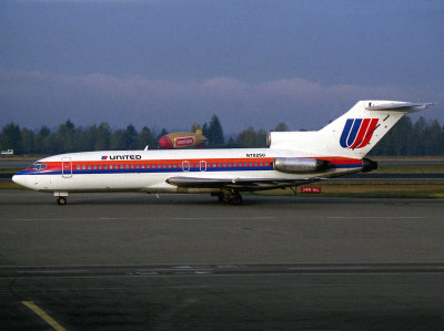 B727-100  N7025U  
