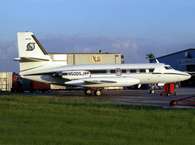 L1329  Jetstar  N500SJ  