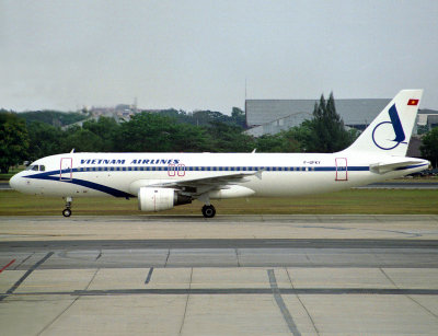 A320 F-GFKY  