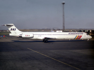 MD-81  LN-RMA