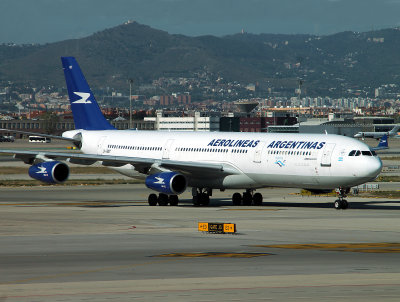 A340-200  