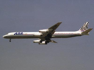 DC8-63  5Y-ZEB 