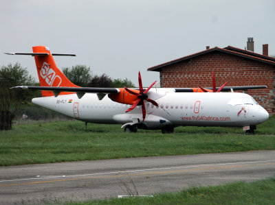 ATR-72  9G-FLY  