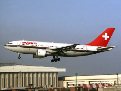 A310-200  HB-IPB 