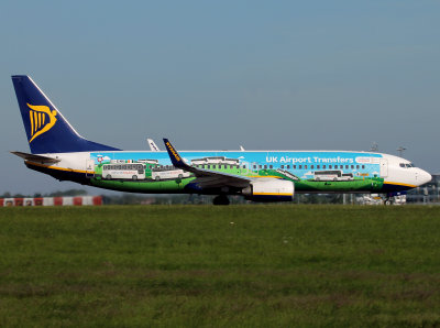 B738  EI-EMK  