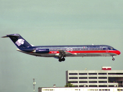 DC9-30  XA-DEK  