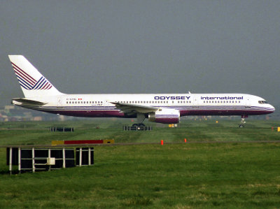 B752  C-GTDL  