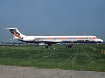 MD-83 G-BNSA