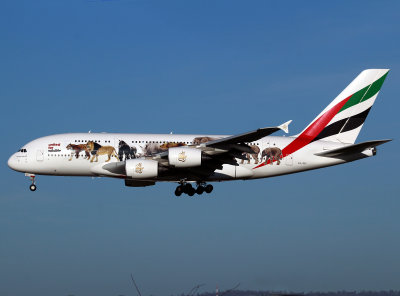 A-380 A6-EEO 