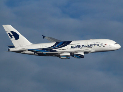 A380 9M-MNE