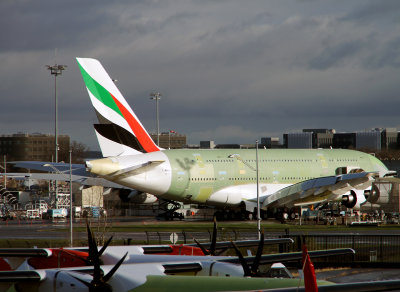 A380 211