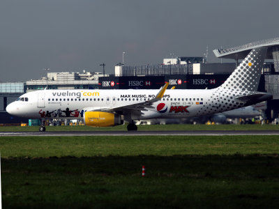 A320 EC-MEQ