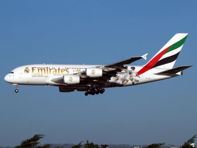 A380 A6-EOA